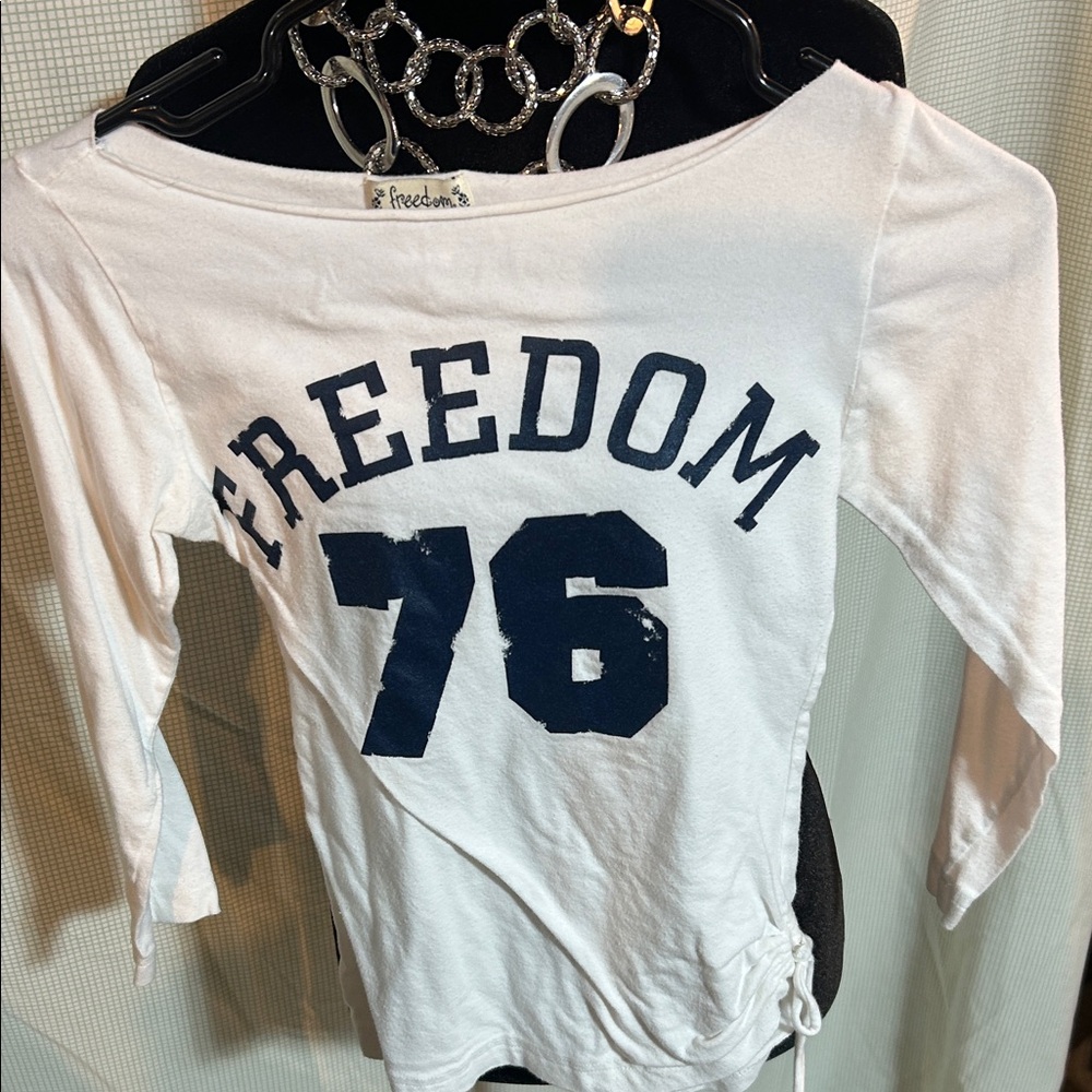 Vintage Next Era White Freedom 76 Long Sleeve Top super cute Size medium